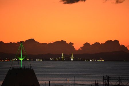 文化の日、神秘的な富山湾！