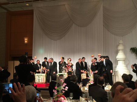 田畑裕明衆議院議員と内田もも香さんの結婚祝賀会に出席しました！