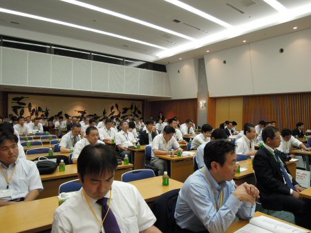 2011年9月13日会場の様子.jpg