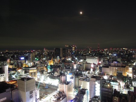 東京の熱い夜！