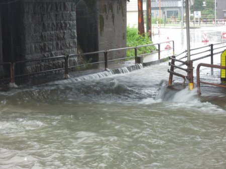 2013年8月23日豪雨で冠水5.jpg